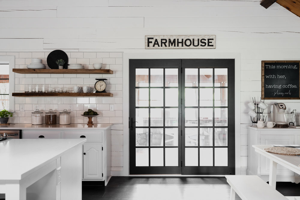 FarmhouseCabinKitchen-27.jpg